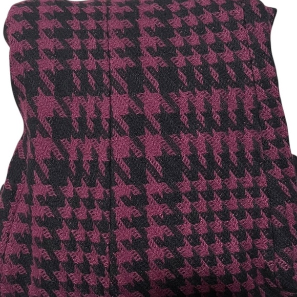 Merona | Wool Blend Coat| Houndstooth Pattern | Burgundy and Black - Picture 5 of 6